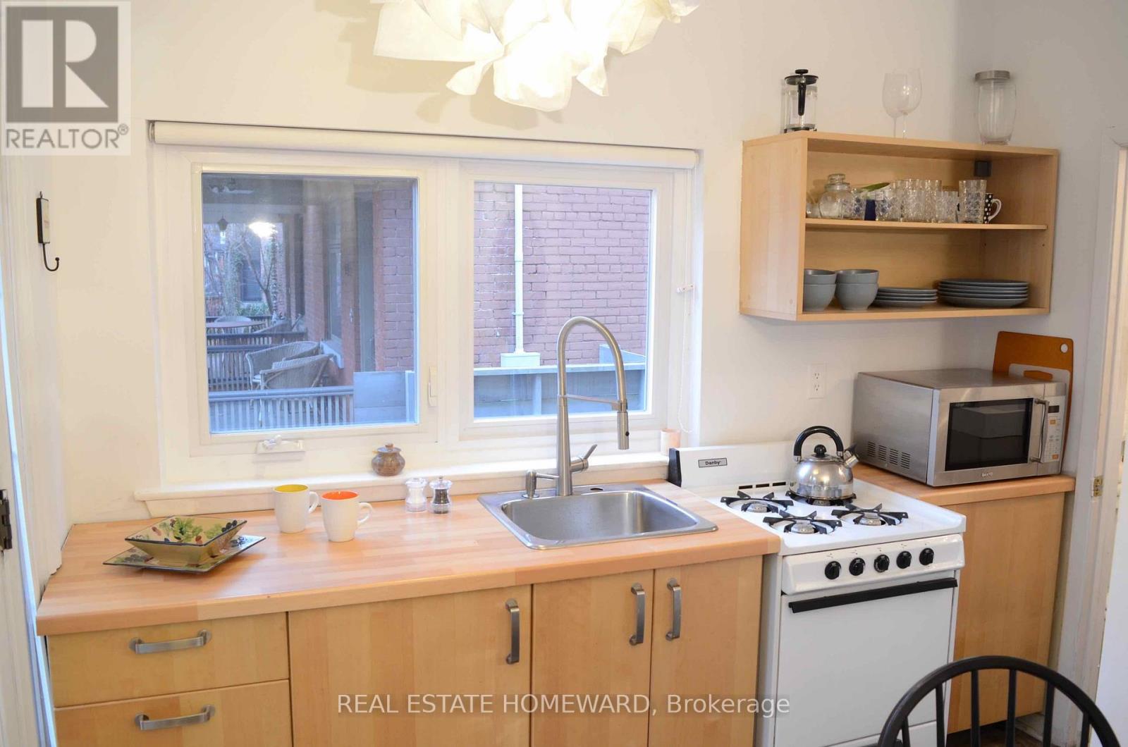 A1 - 426 Markham Street, Toronto, Ontario  M6G 2L2 - Photo 15 - C13095884