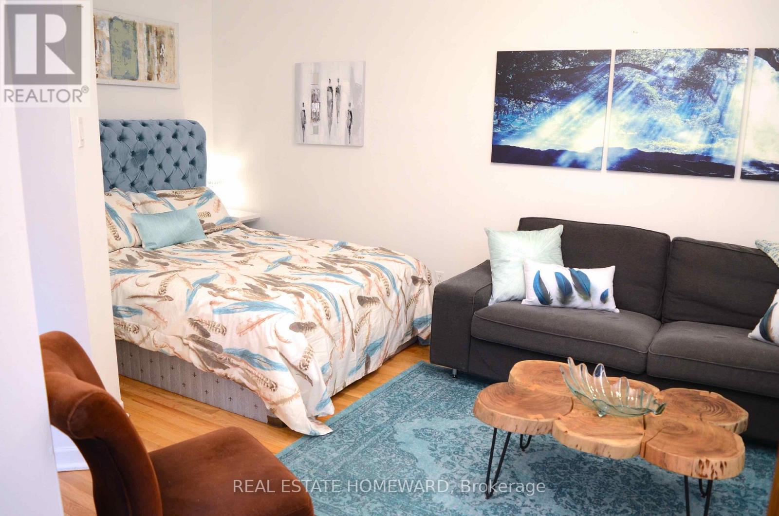 A1 - 426 Markham Street, Toronto, Ontario  M6G 2L2 - Photo 3 - C13095884