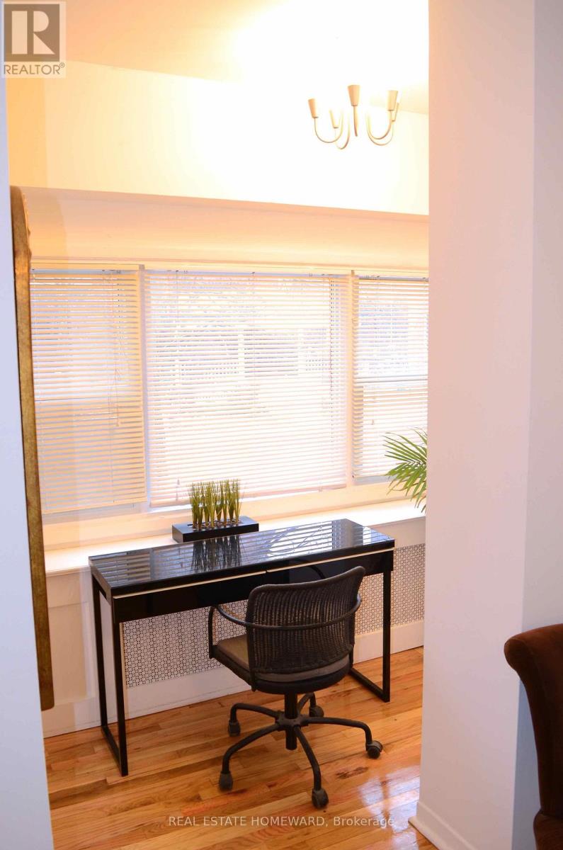 A1 - 426 Markham Street, Toronto, Ontario  M6G 2L2 - Photo 8 - C13095884