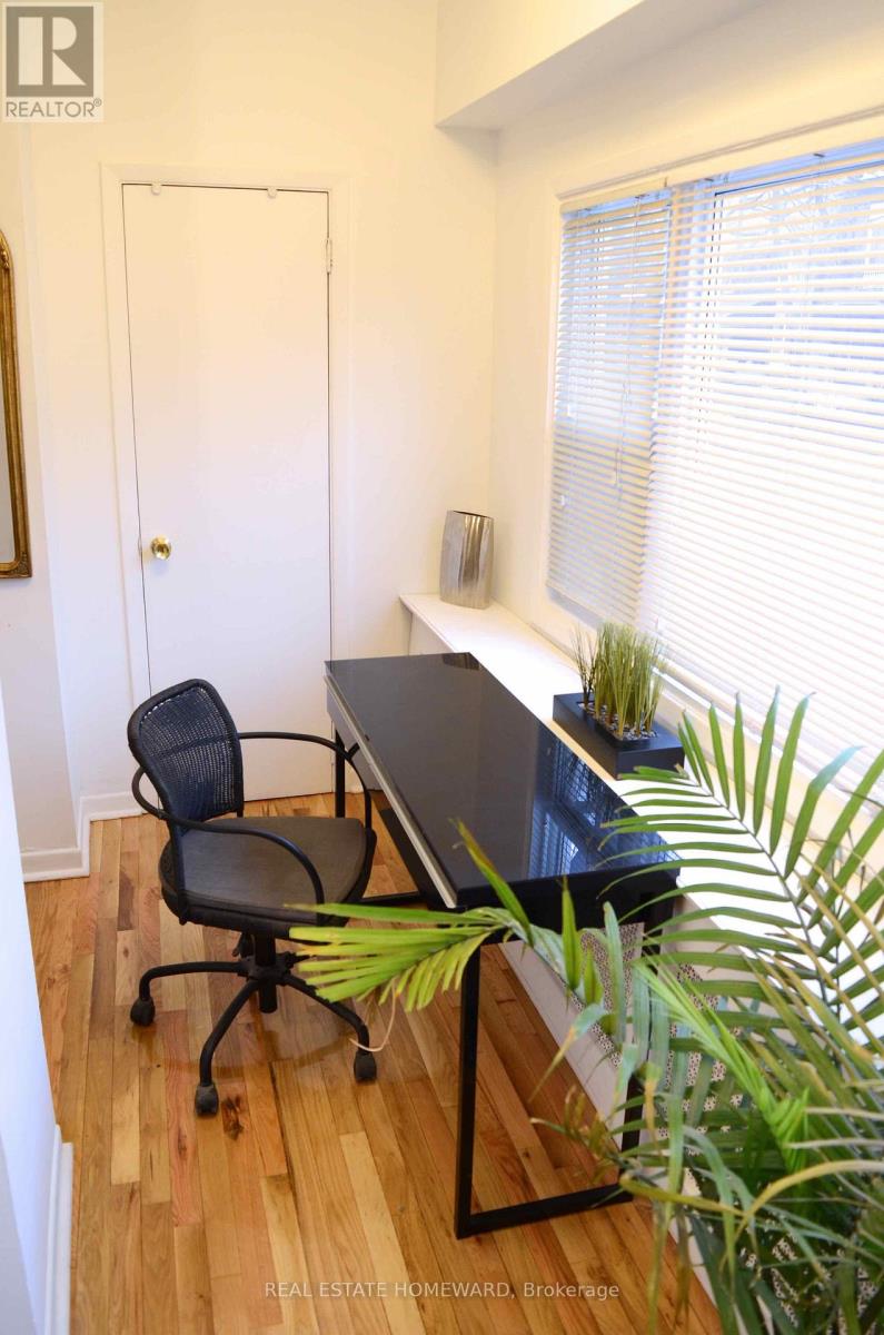 A1 - 426 Markham Street, Toronto, Ontario  M6G 2L2 - Photo 9 - C13095884