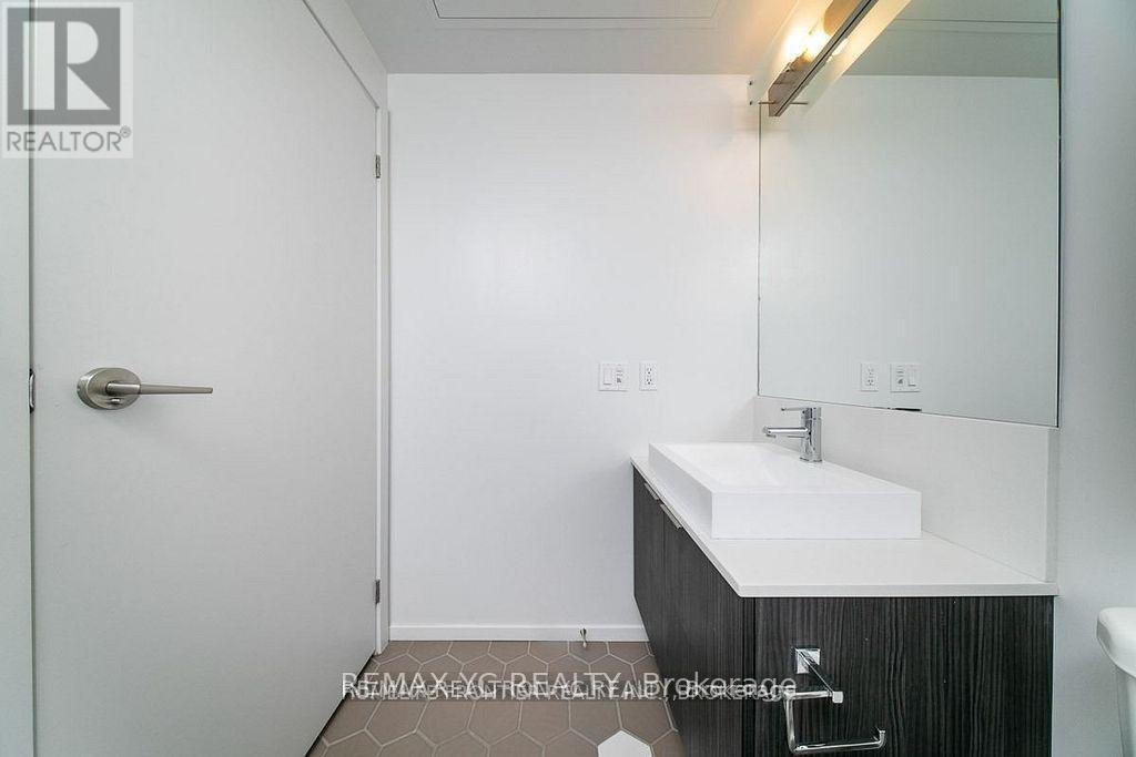 1902 - 68 Shuter Street, Toronto, Ontario  M5B 1Y4 - Photo 25 - C13095966