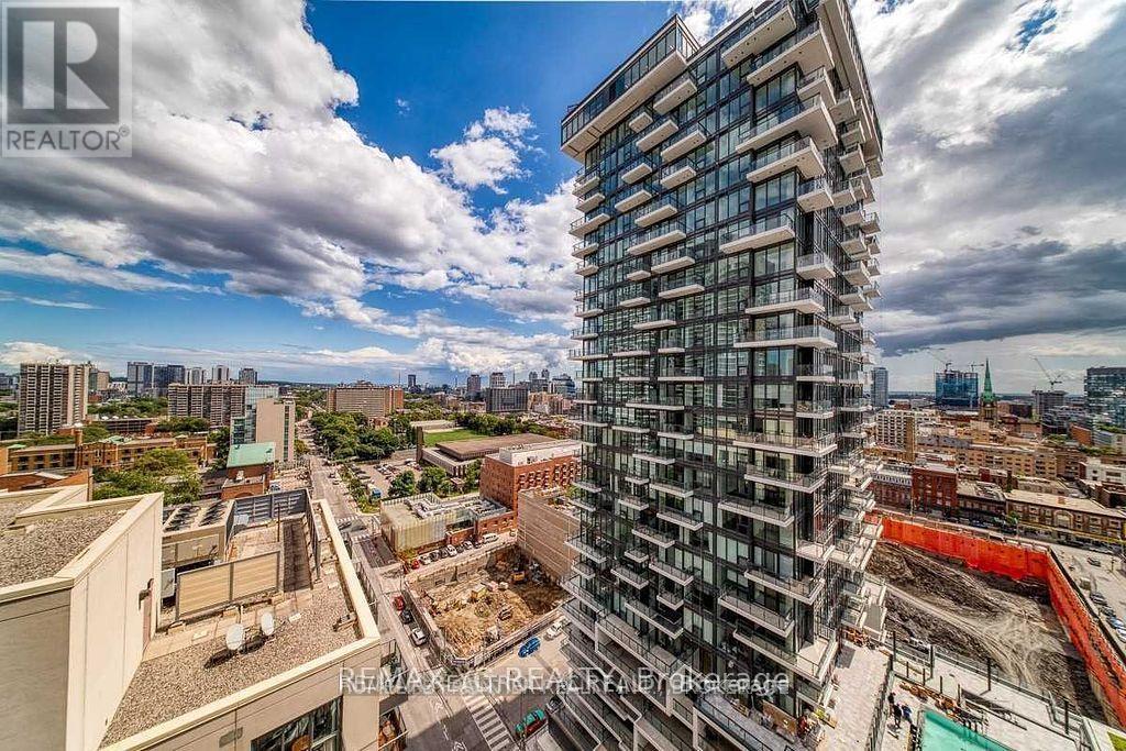1902 - 68 Shuter Street, Toronto, Ontario  M5B 1Y4 - Photo 3 - C13095966