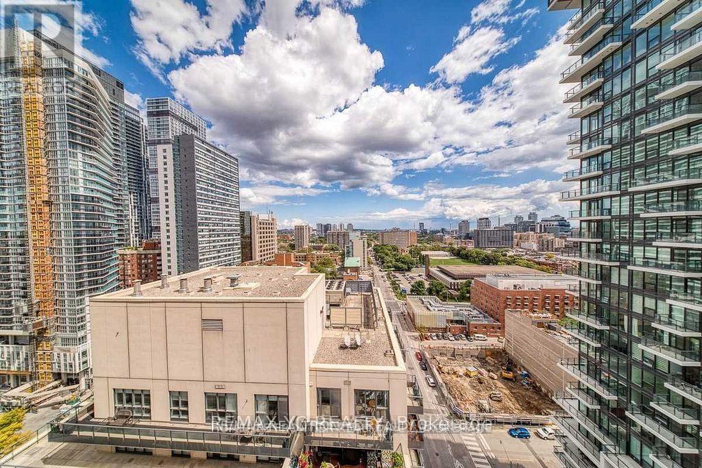 1902 - 68 Shuter Street, Toronto, Ontario  M5B 1Y4 - Photo 4 - C13095966