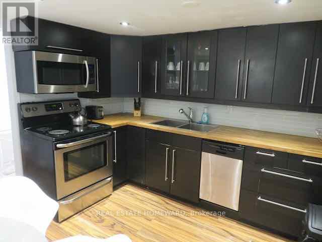 175 Euclid Avenue, Toronto, Ontario  M6J 2J8 - Photo 14 - C13095978