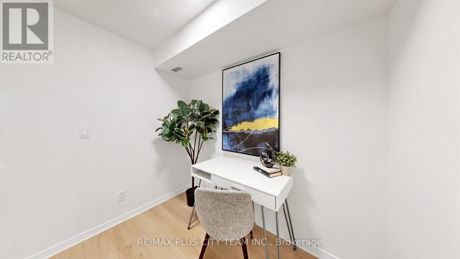 513 - 352 Front Street W, Toronto, Ontario  M5V 0K3 - Photo 13 - C13096096