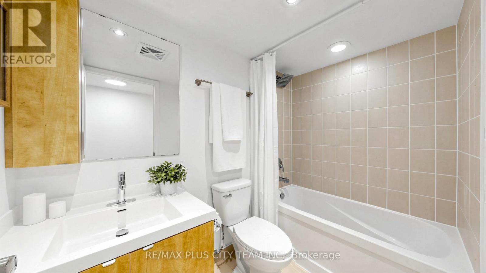 513 - 352 Front Street W, Toronto, Ontario  M5V 0K3 - Photo 15 - C13096096