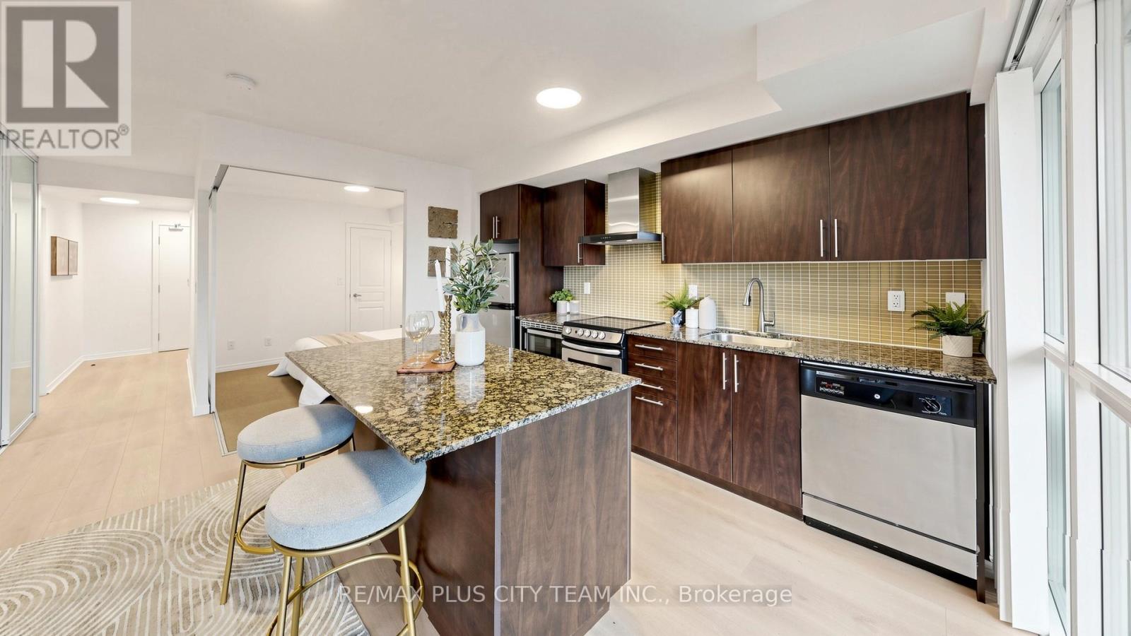 513 - 352 Front Street W, Toronto, Ontario  M5V 0K3 - Photo 7 - C13096096