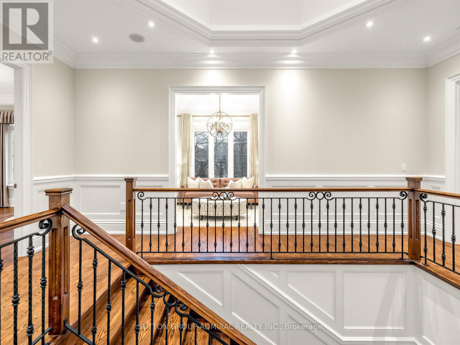 5 Lloydminster Crescent, Toronto, Ontario  M2M 2R9 - Photo 27 - C13096112