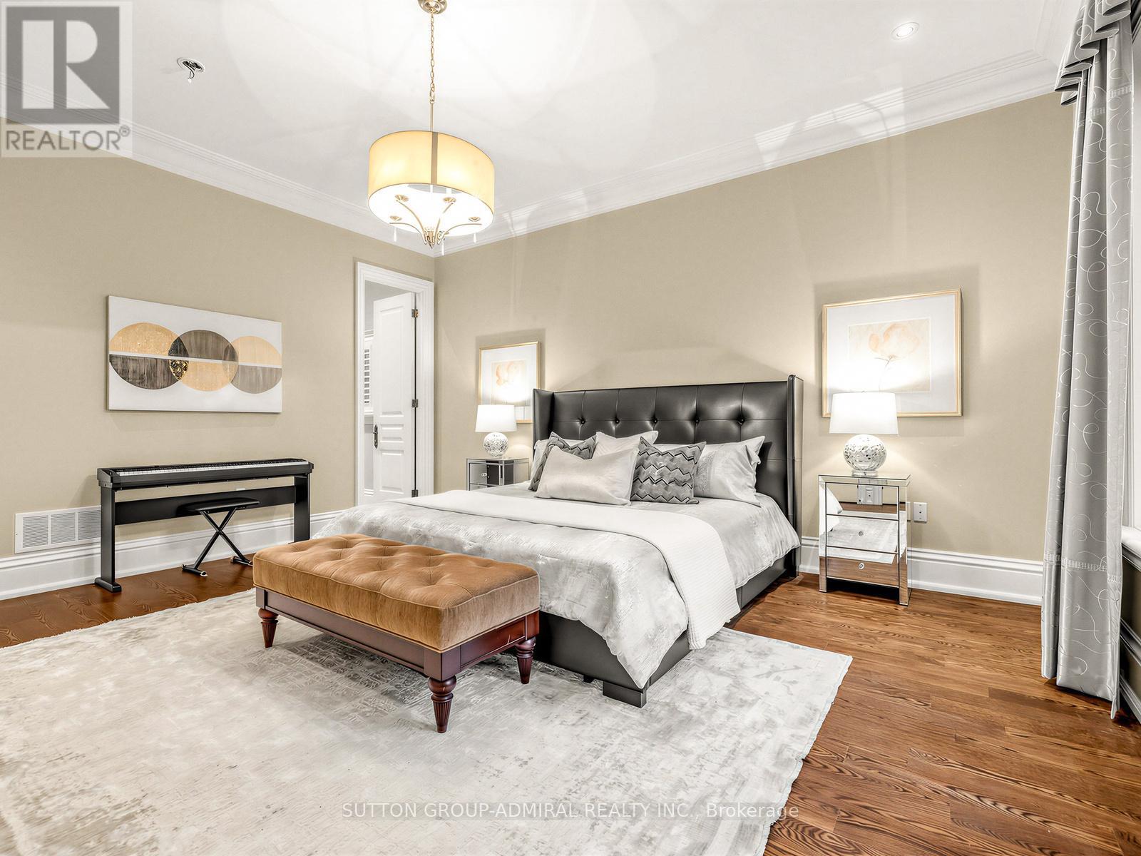 5 Lloydminster Crescent, Toronto, Ontario  M2M 2R9 - Photo 31 - C13096112
