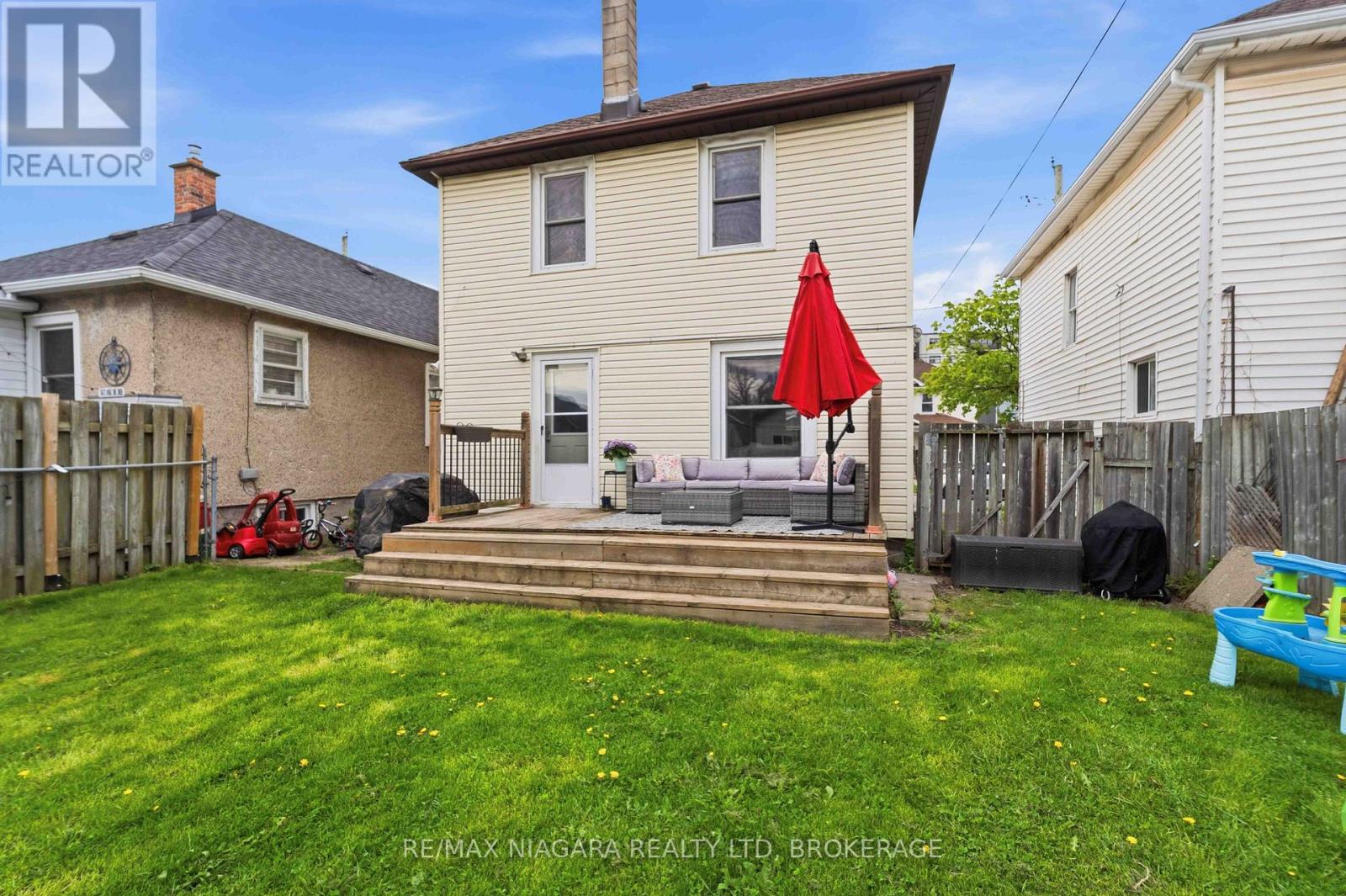 52 Berryman Avenue, St. Catharines, Ontario  L2R 3W9 - Photo 17 - X13095904