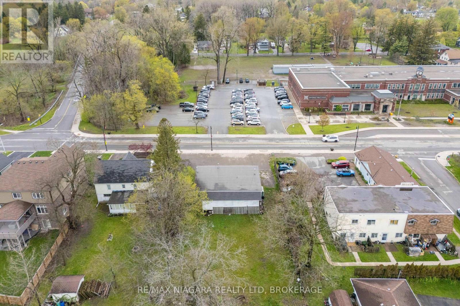 124 Ridge Road N, Fort Erie, Ontario  L0S 1N0 - Photo 13 - X13096086