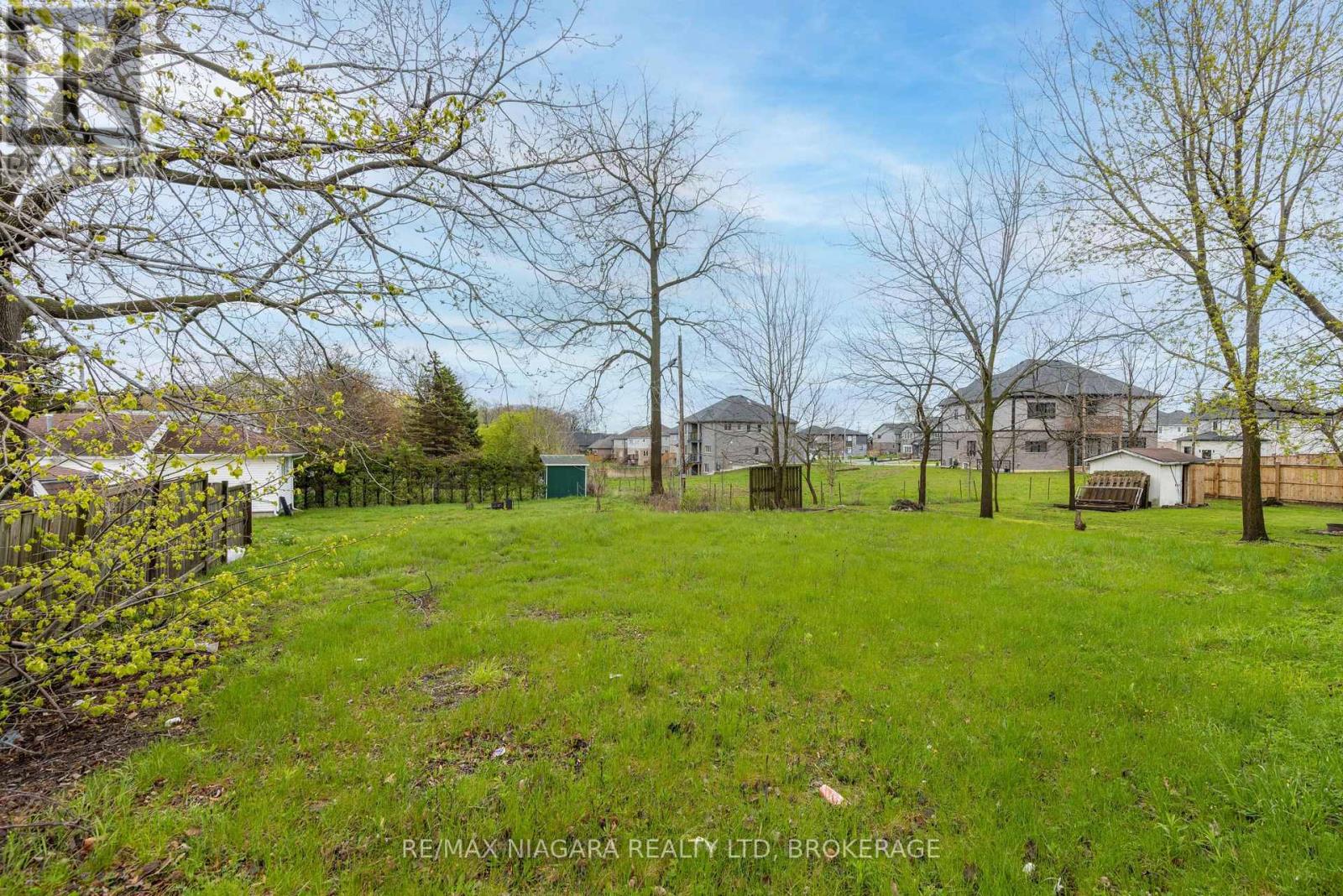 124 Ridge Road N, Fort Erie, Ontario  L0S 1N0 - Photo 9 - X13096086