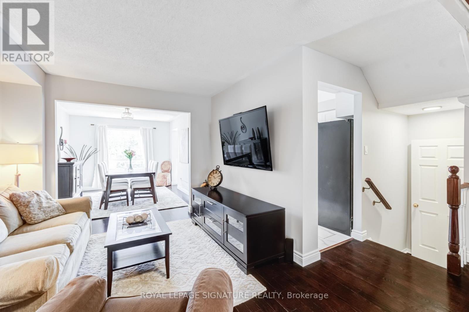 25 Beadle Drive, Ajax, Ontario  L1S 7P1 - Photo 8 - E13095940