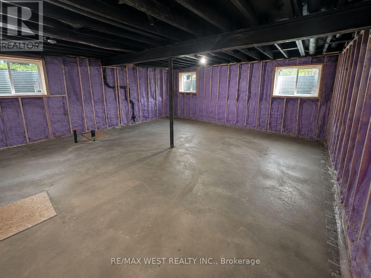 11 Pine Street, Ajax, Ontario  L1S 1X8 - Photo 20 - E13095964