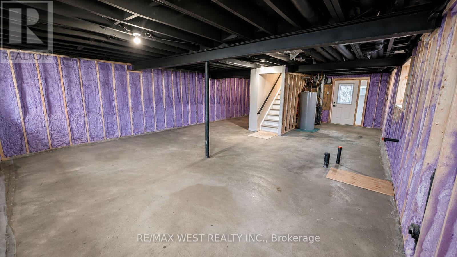 11 Pine Street, Ajax, Ontario  L1S 1X8 - Photo 22 - E13095964