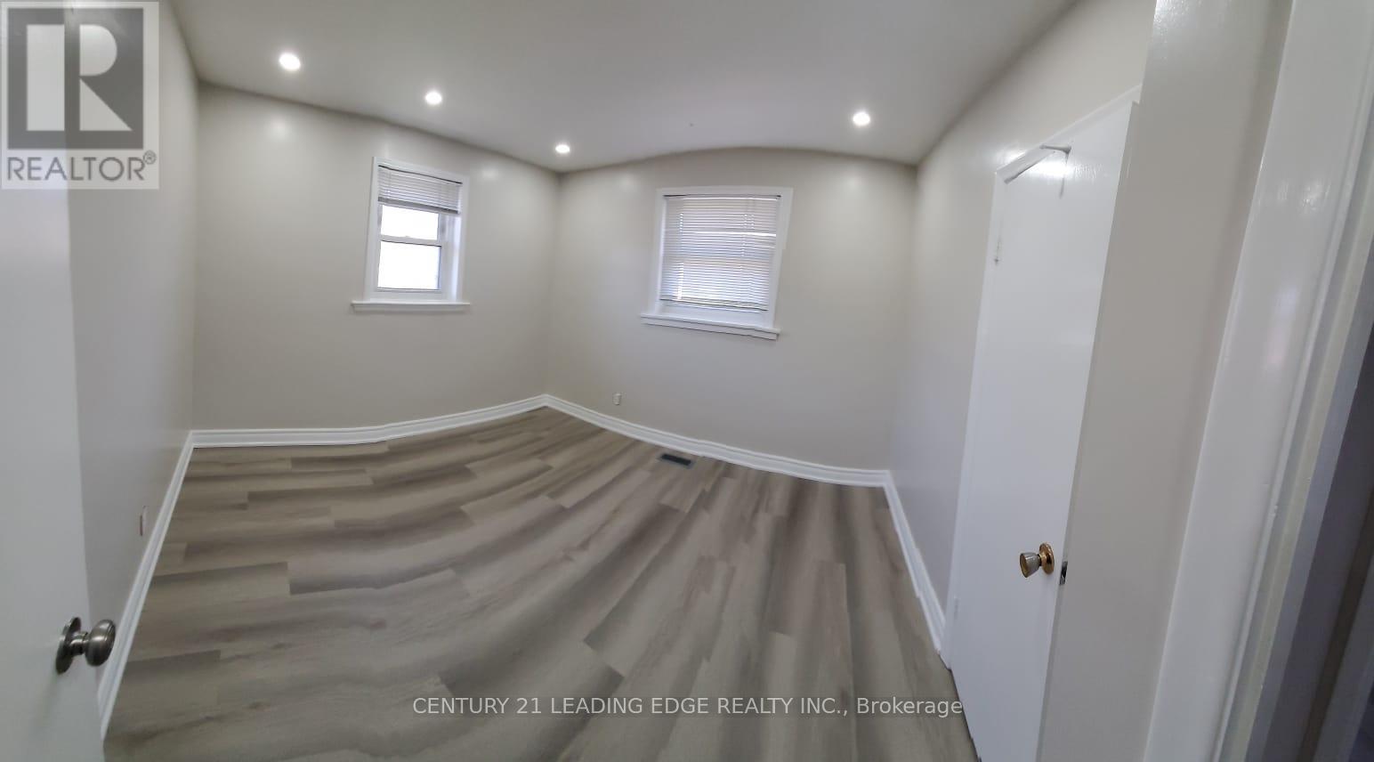 Main - 607 Kent Street, Whitby, Ontario  L1N 4Y8 - Photo 6 - E13096034