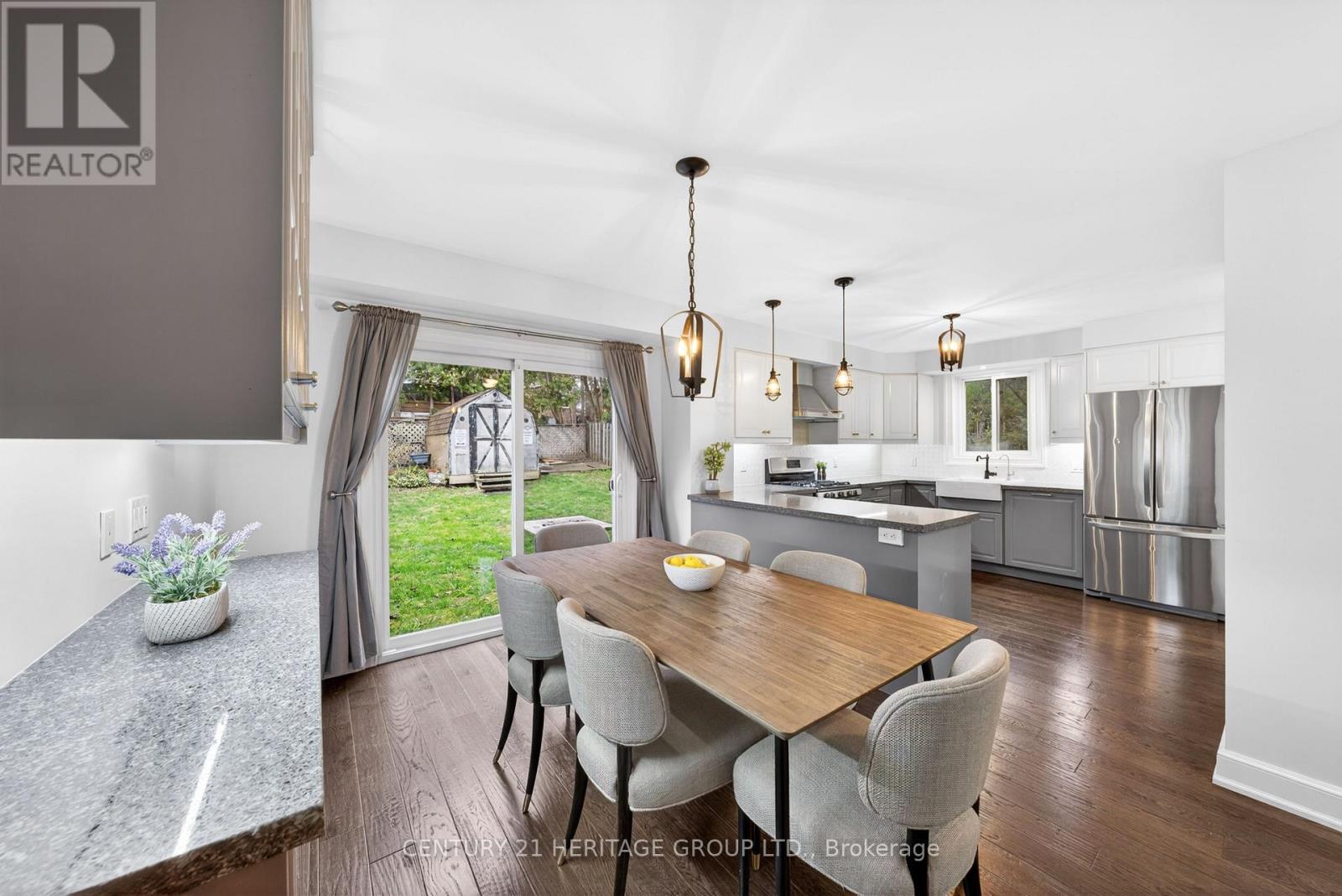 331 Maplegrove Avenue, Bradford West Gwillimbury (Bradford), Ontario  L3Z 1V8 - Photo 6 - N13095640