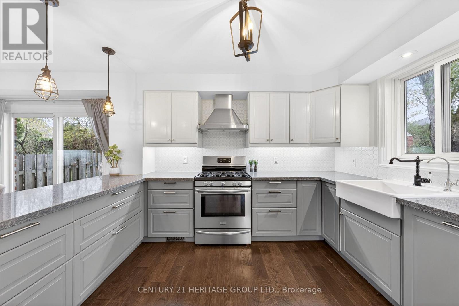 331 Maplegrove Avenue, Bradford West Gwillimbury (Bradford), Ontario  L3Z 1V8 - Photo 8 - N13095640