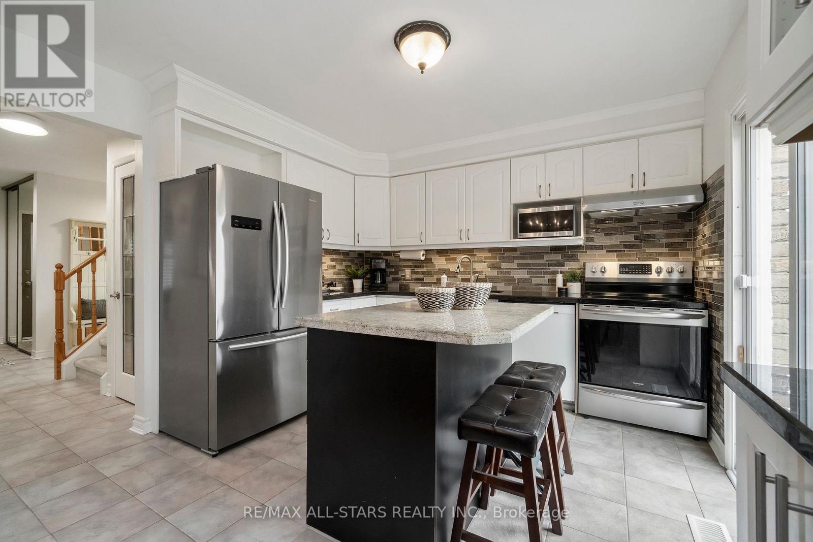 96 Tunney Crescent, Markham, Ontario  L3P 4L3 - Photo 11 - N13095668