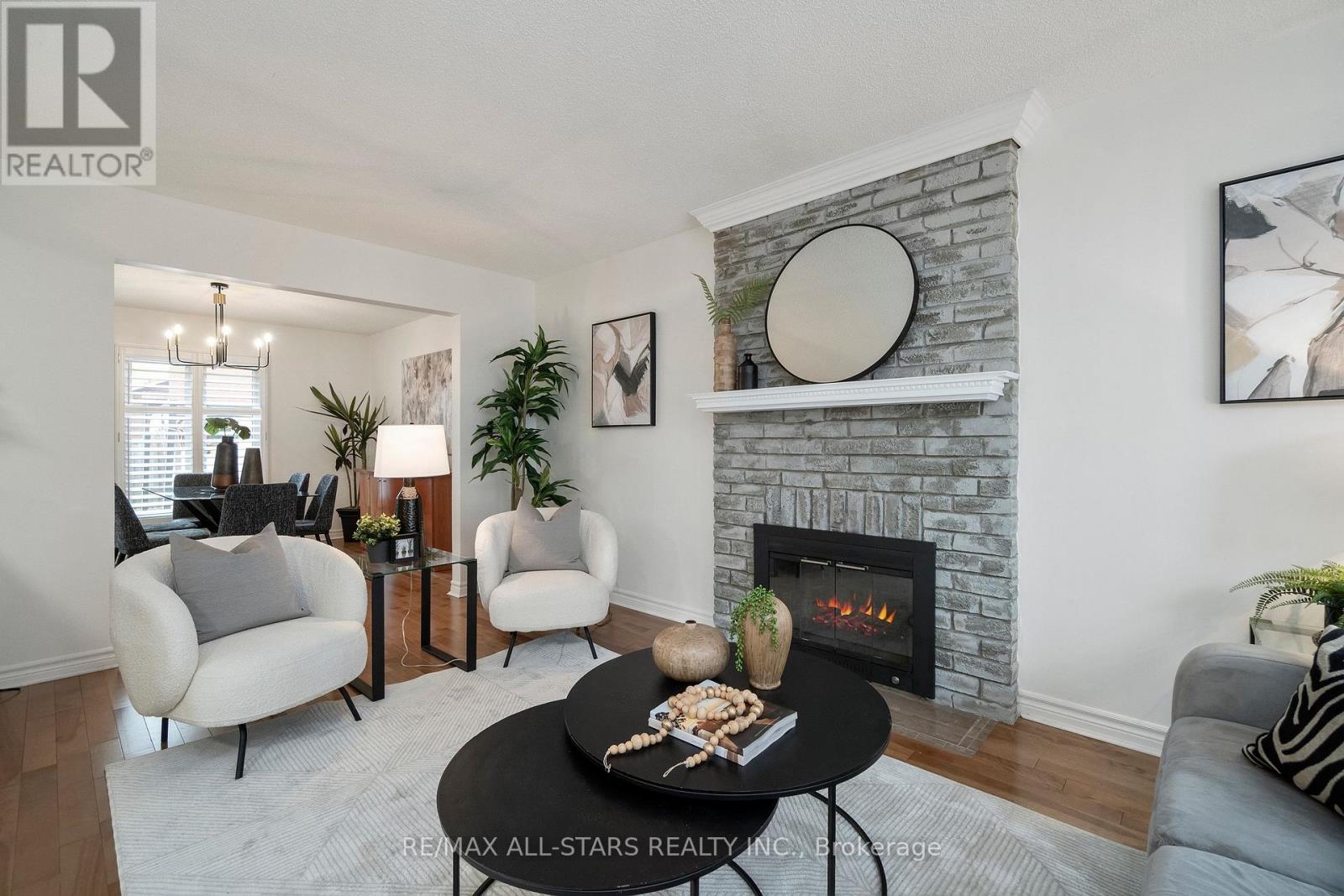 96 Tunney Crescent, Markham, Ontario  L3P 4L3 - Photo 4 - N13095668