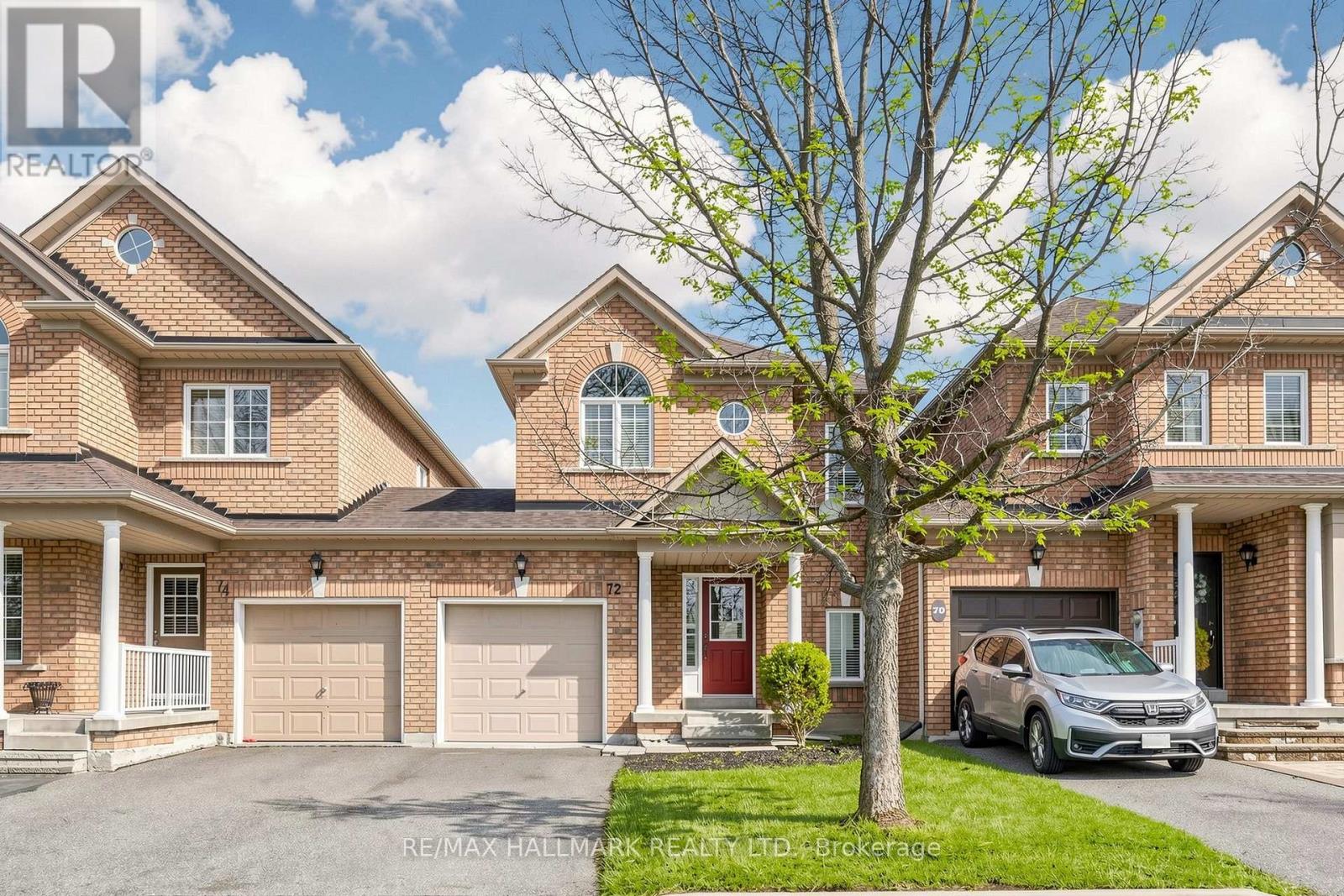 72 Walkview Crescent, Richmond Hill, Ontario  L4E 4H6 - Photo 1 - N13095902