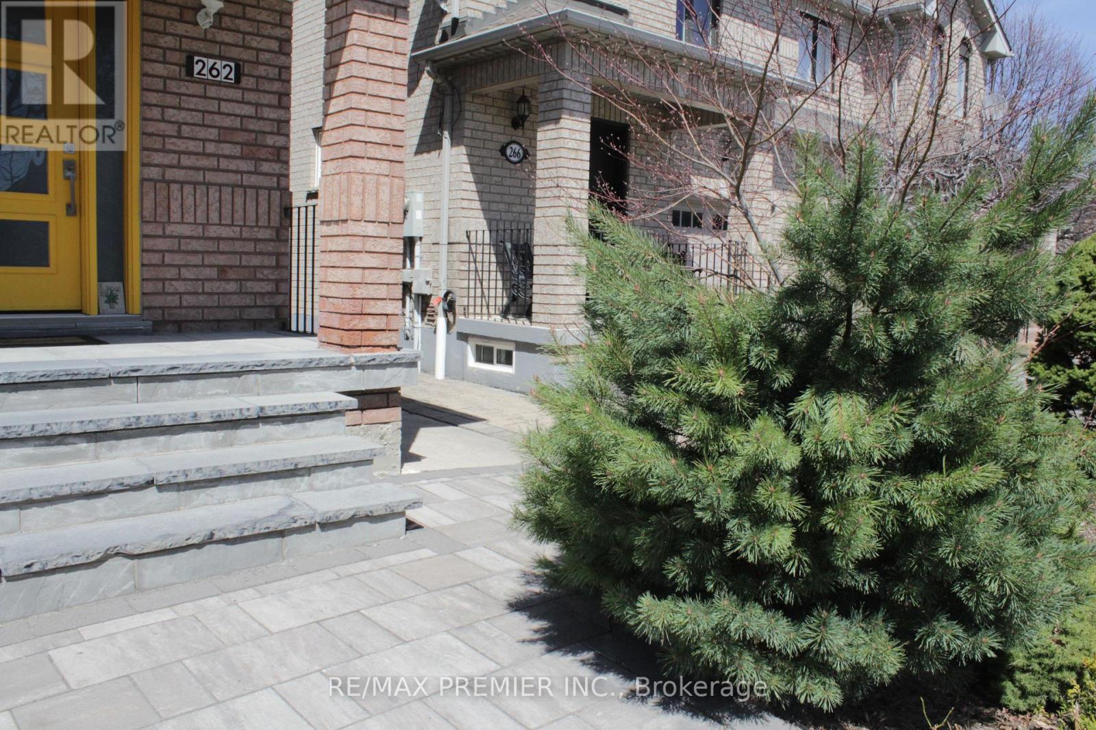 Basement - 262 Isaac Murray Avenue, Vaughan, Ontario  L6A 3E5 - Photo 2 - N13095916
