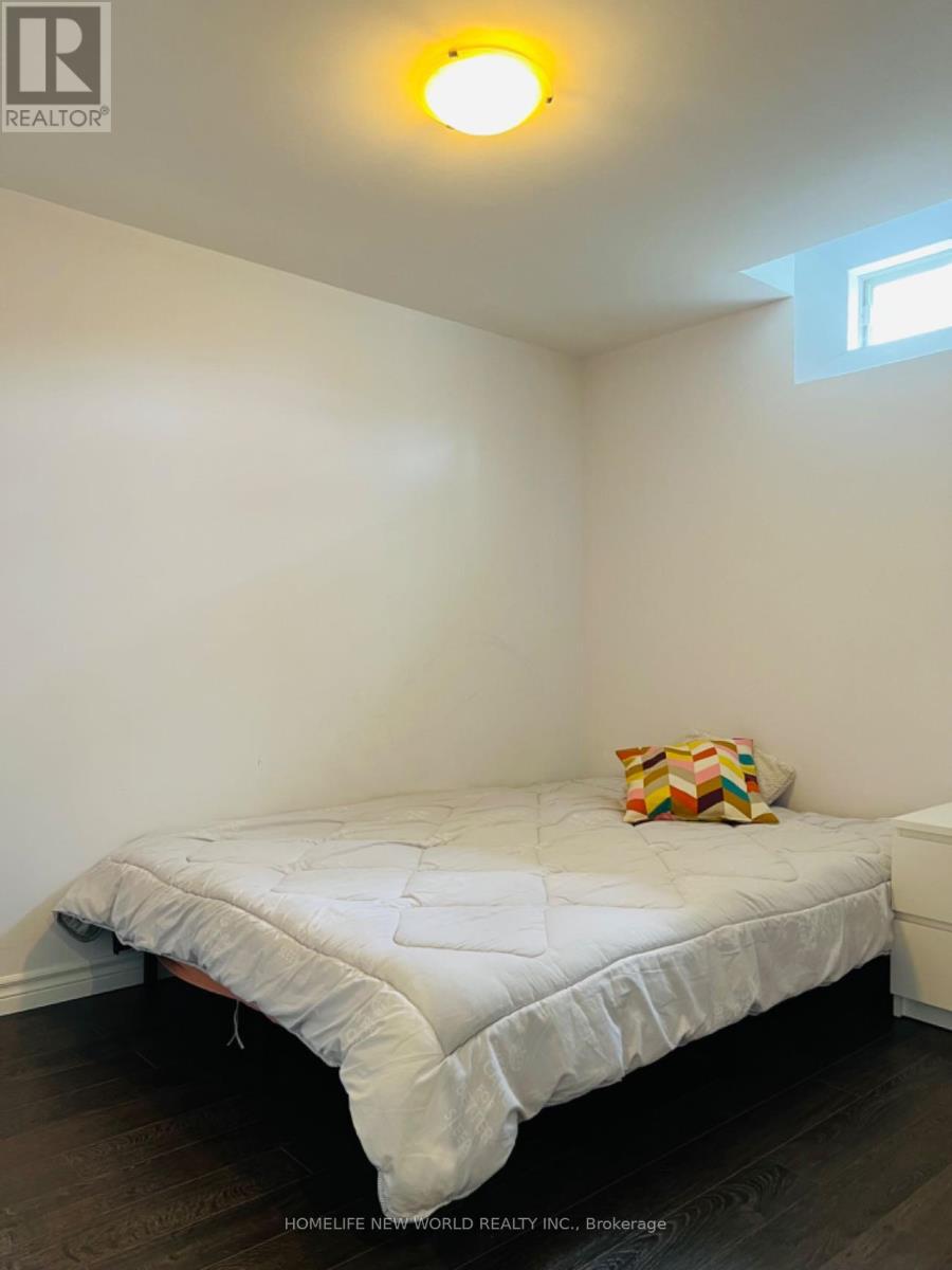 186 Swan Park Road, Markham, Ontario  L6E 1X3 - Photo 23 - N13095974