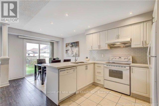 186 Swan Park Road, Markham, Ontario  L6E 1X3 - Photo 5 - N13095974