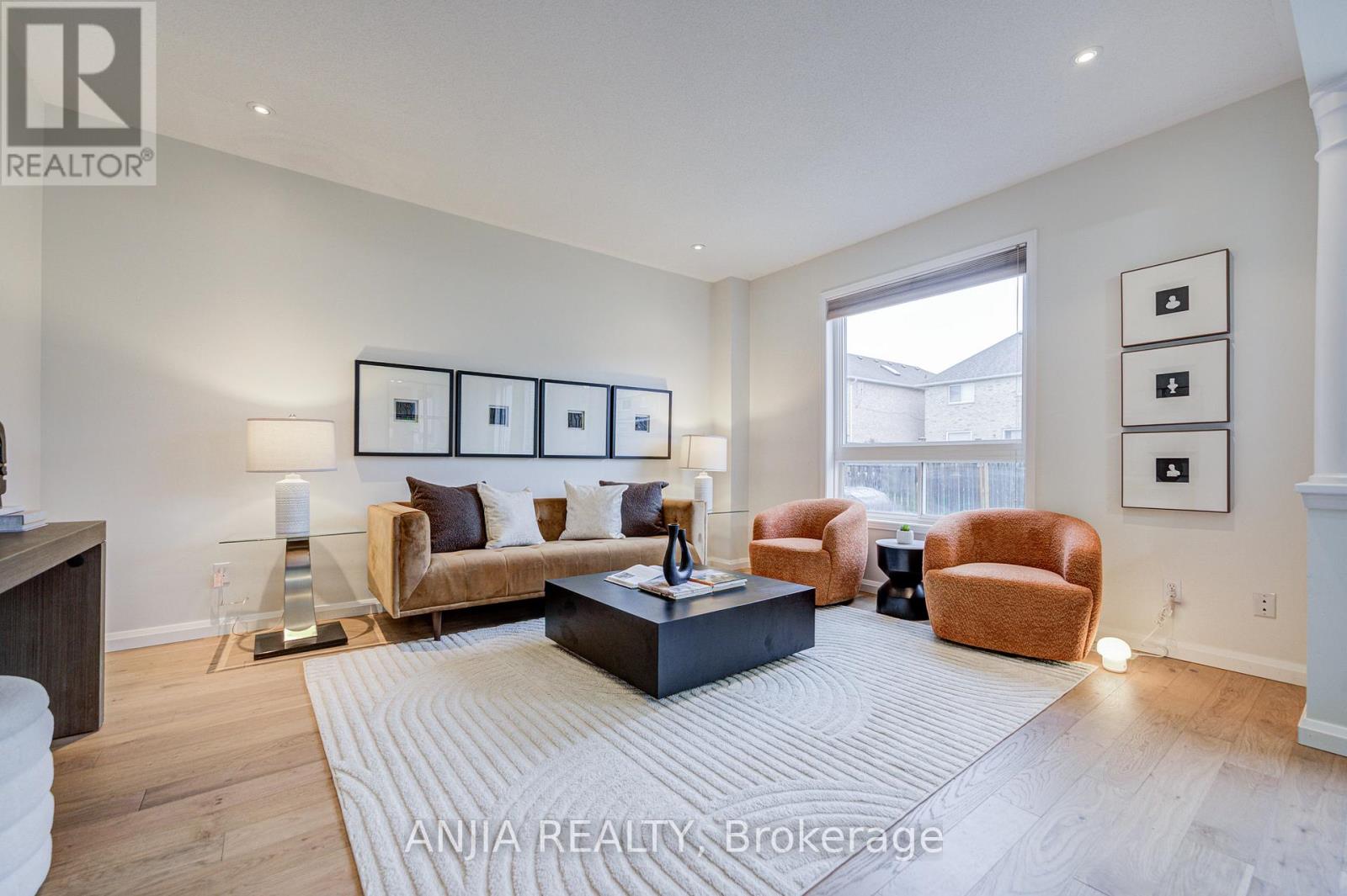 51 Oxfordshire Street, Markham, Ontario  L6C 2Z8 - Photo 12 - N13095984