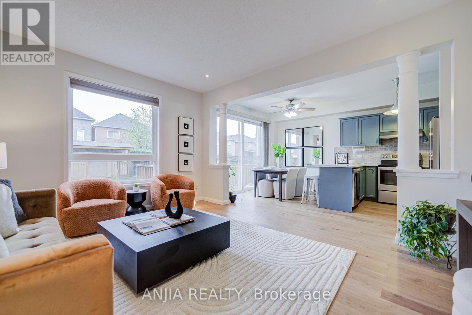 51 Oxfordshire Street, Markham, Ontario  L6C 2Z8 - Photo 14 - N13095984