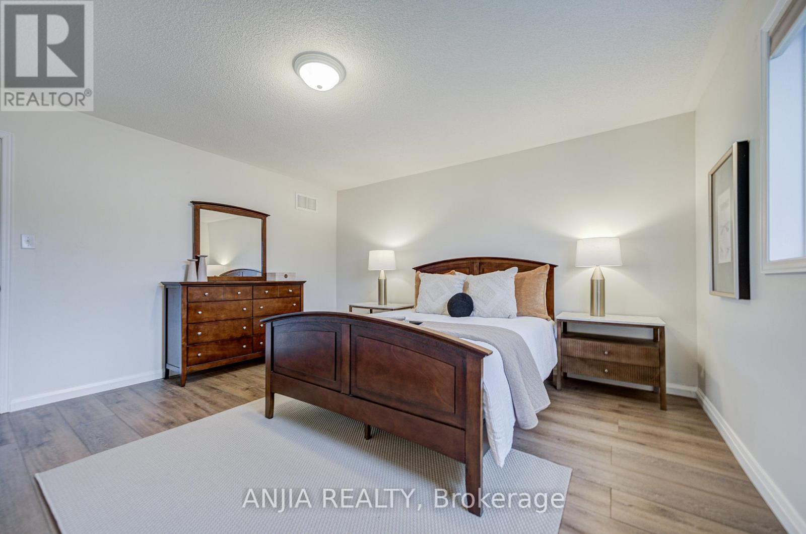 51 Oxfordshire Street, Markham, Ontario  L6C 2Z8 - Photo 27 - N13095984