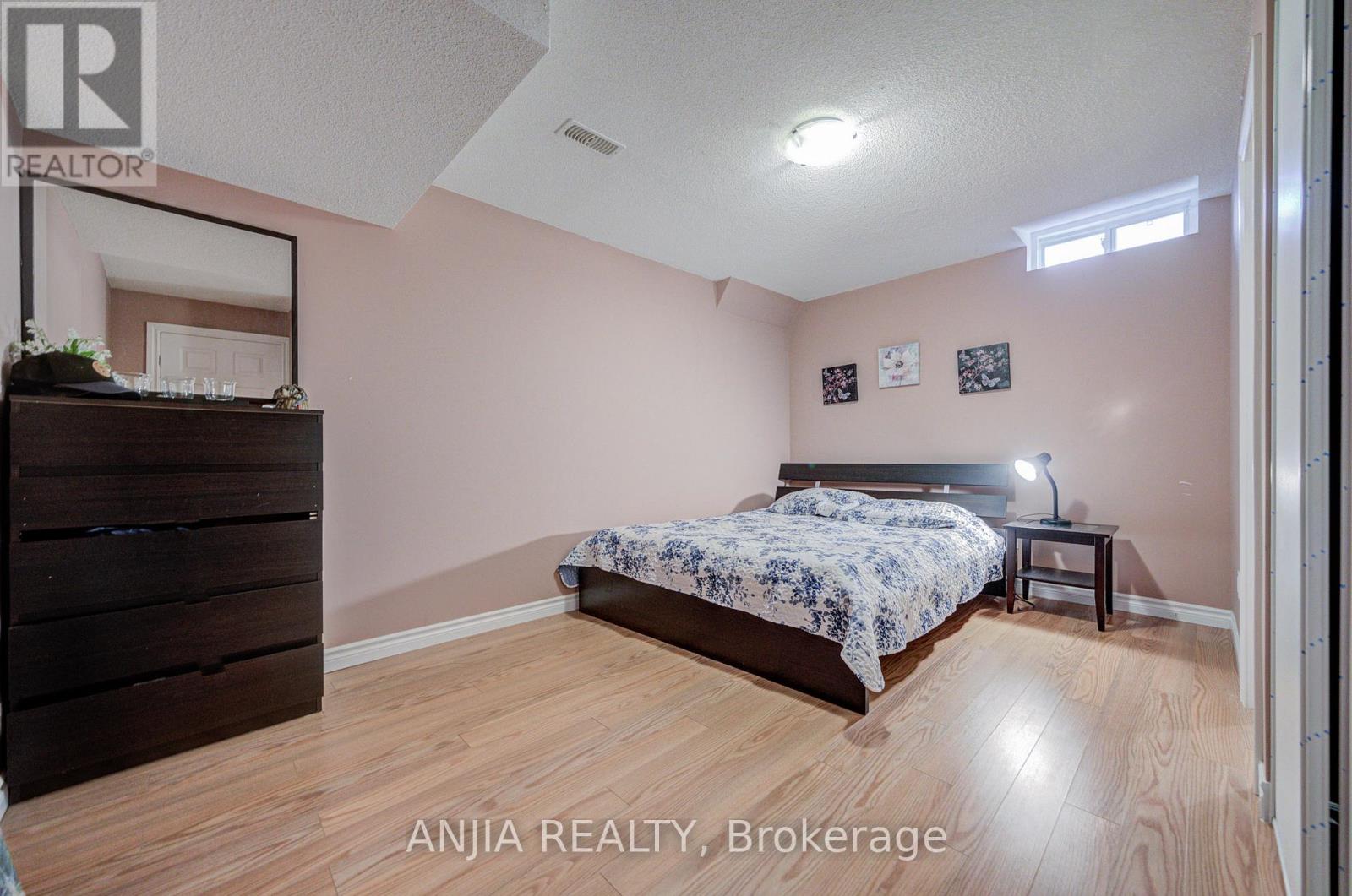 51 Oxfordshire Street, Markham, Ontario  L6C 2Z8 - Photo 42 - N13095984