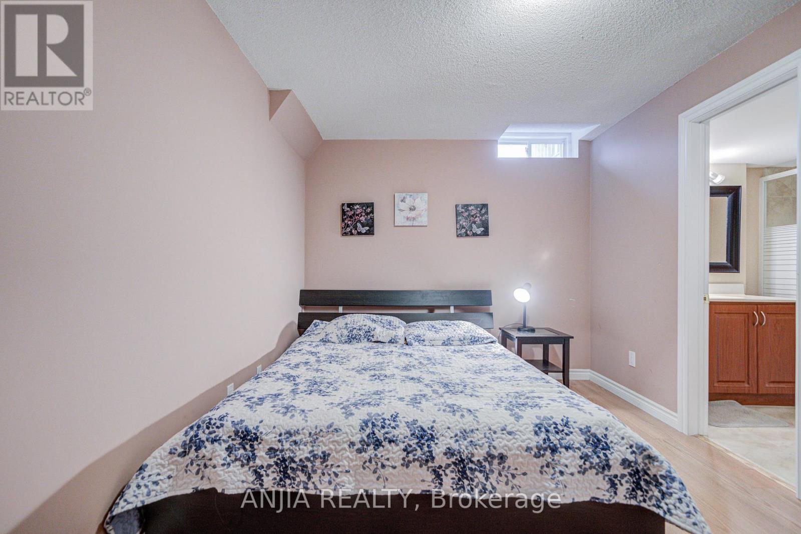 51 Oxfordshire Street, Markham, Ontario  L6C 2Z8 - Photo 43 - N13095984