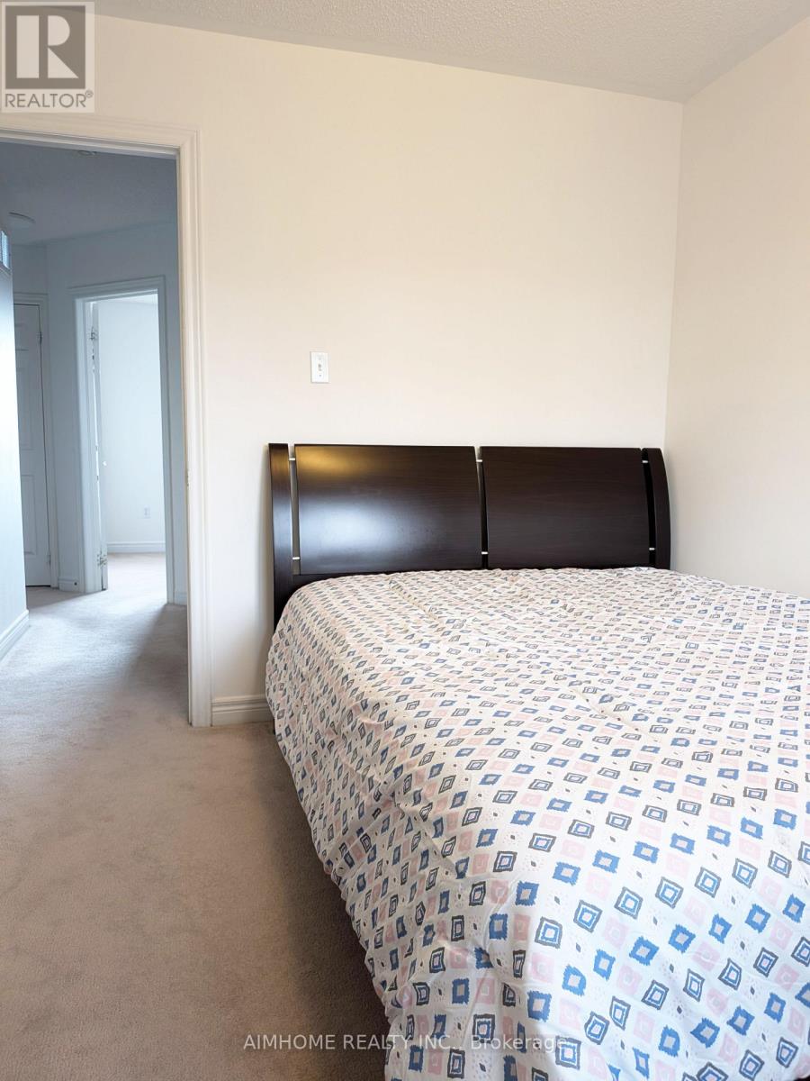 74 Sunway Square, Markham, Ontario  L3P 7X5 - Photo 26 - N13096002