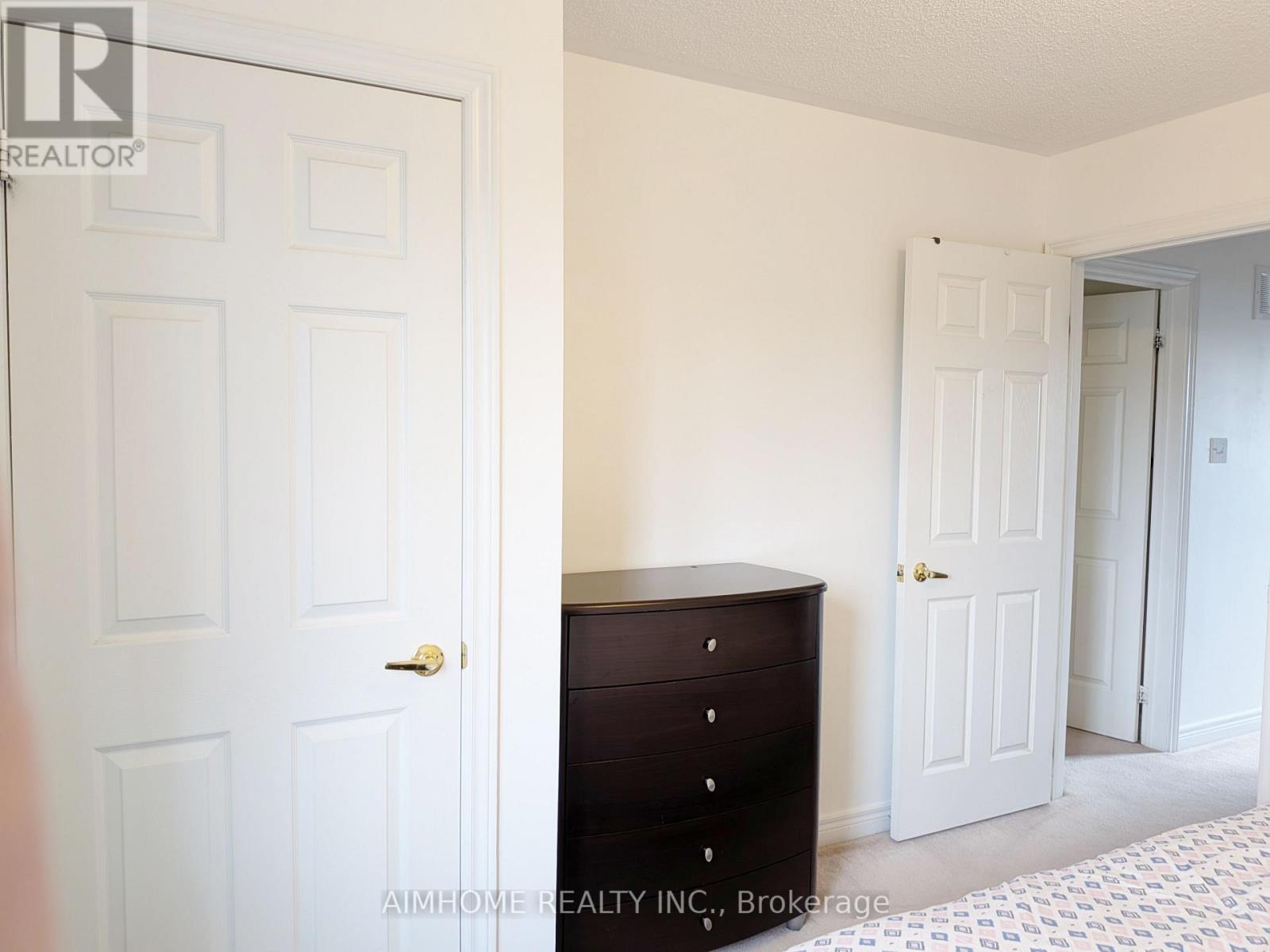 74 Sunway Square, Markham, Ontario  L3P 7X5 - Photo 27 - N13096002