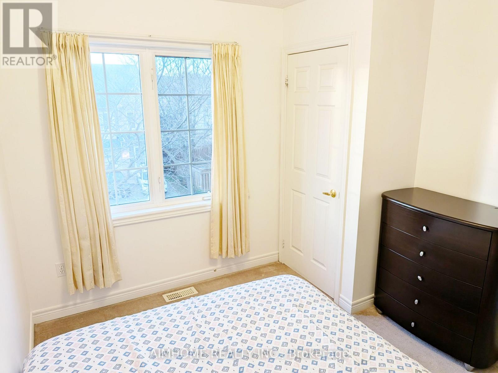 74 Sunway Square, Markham, Ontario  L3P 7X5 - Photo 28 - N13096002