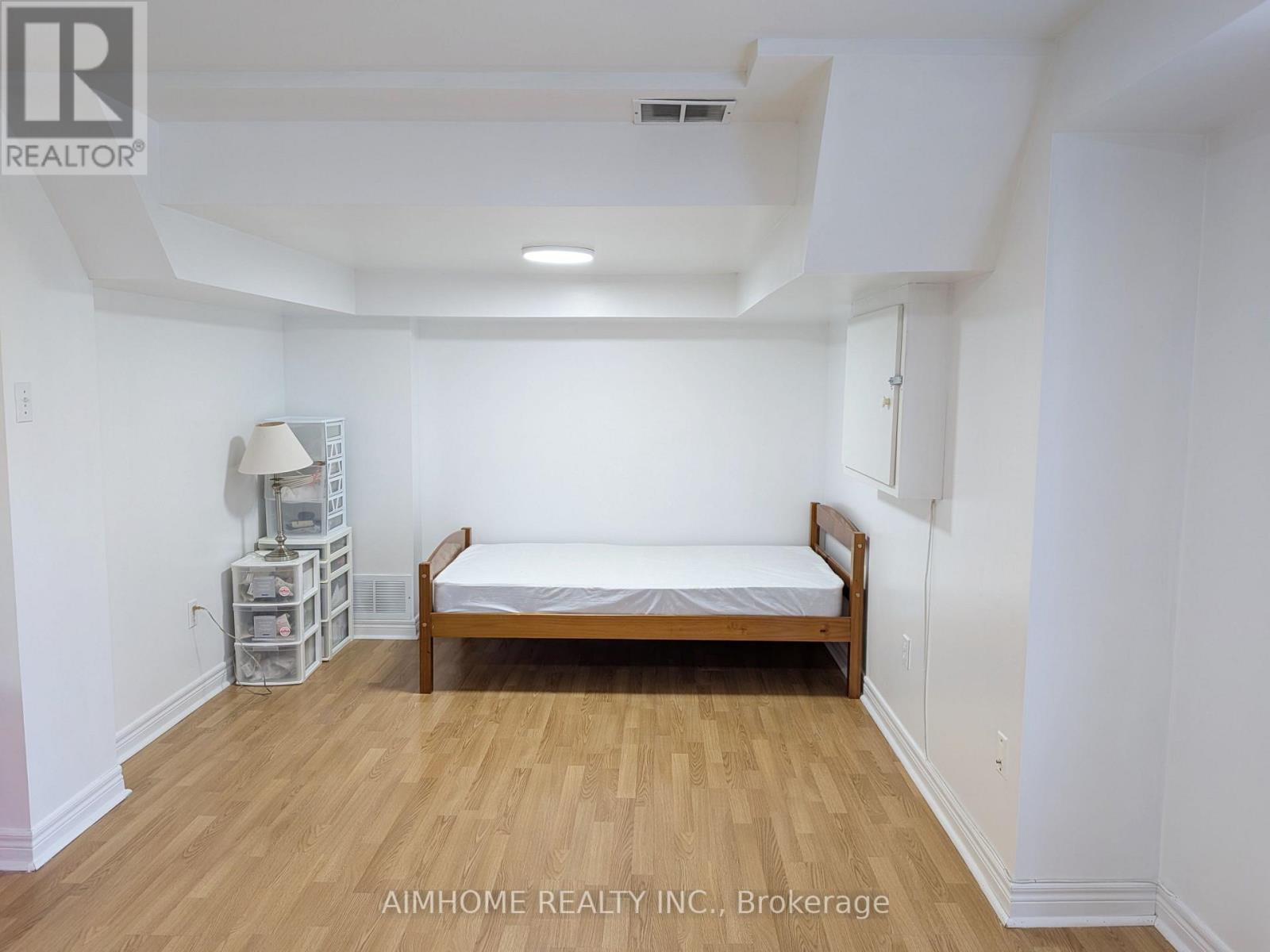 74 Sunway Square, Markham, Ontario  L3P 7X5 - Photo 42 - N13096002