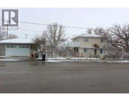241 Crescent Avenue, Picture Butte, Alberta