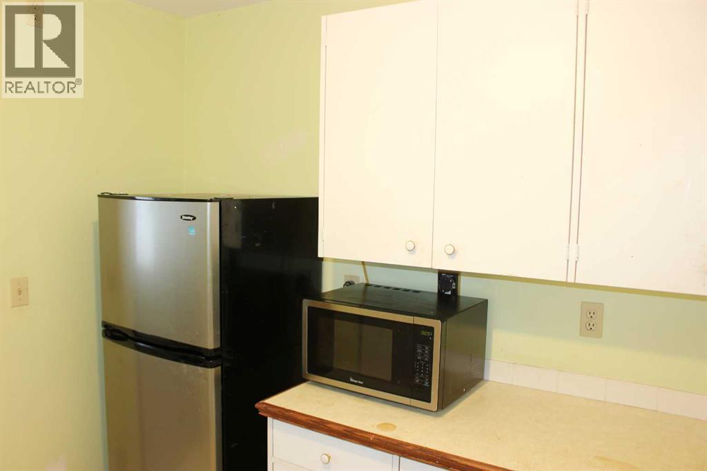 241 Crescent Avenue, Picture Butte, Alberta  T0K 1V0 - Photo 3 - A2299979