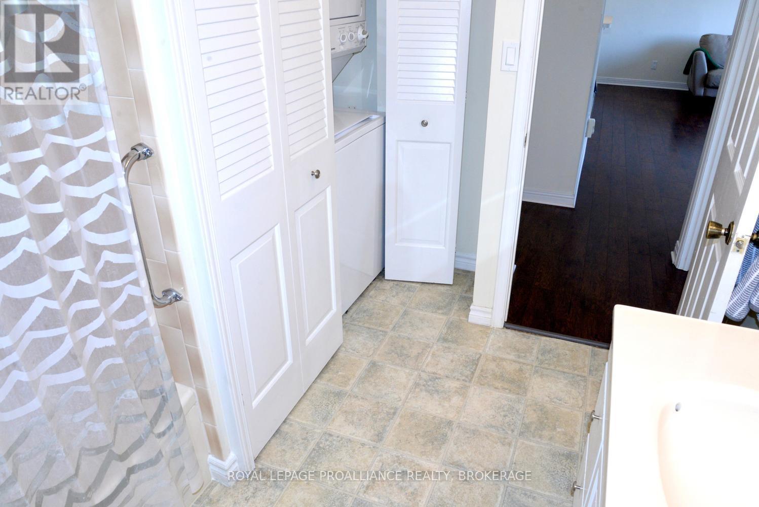 203 - 315 Regent Street, Kingston, Ontario  K7L 4K7 - Photo 17 - X13095826