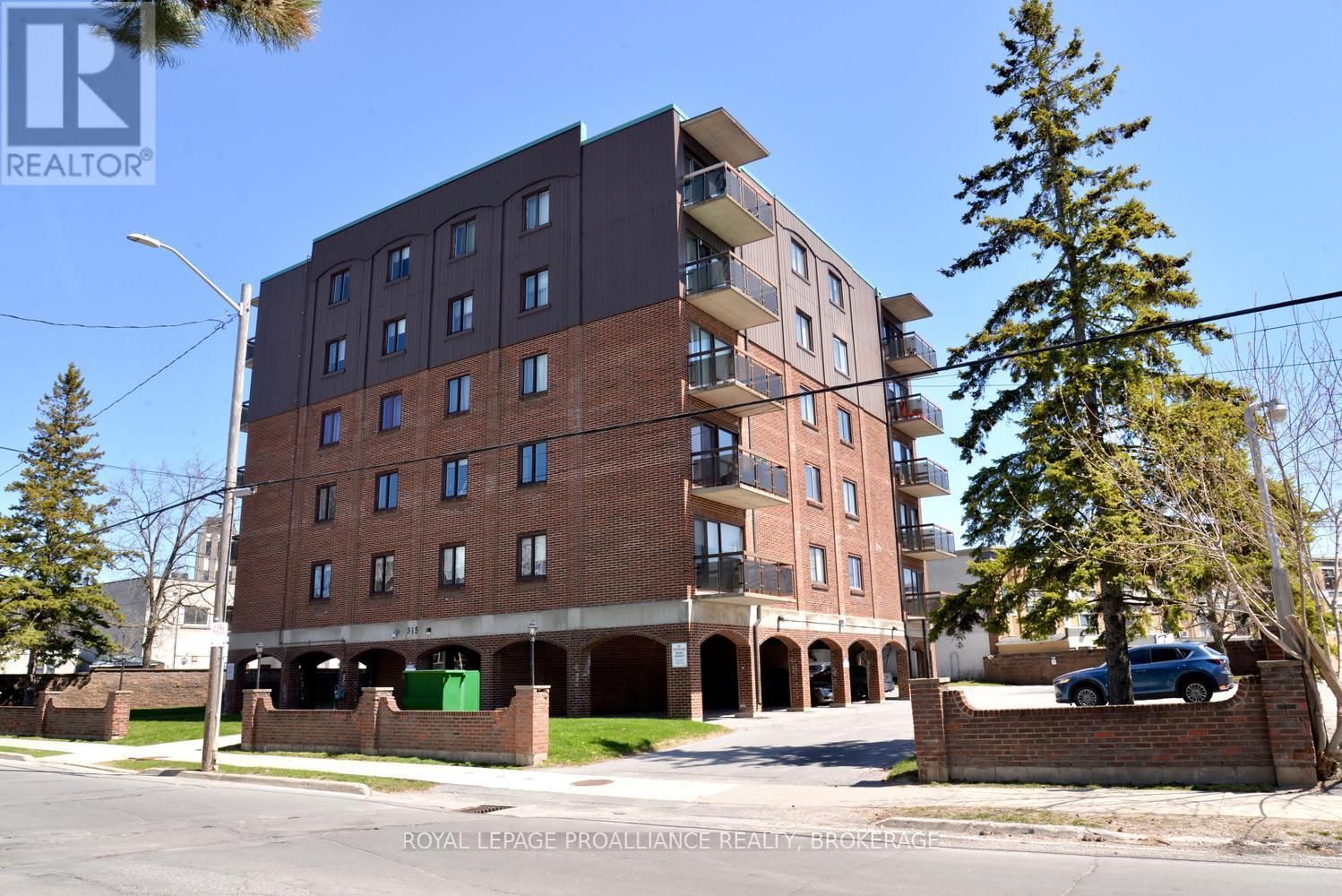 203 - 315 Regent Street, Kingston, Ontario  K7L 4K7 - Photo 2 - X13095826