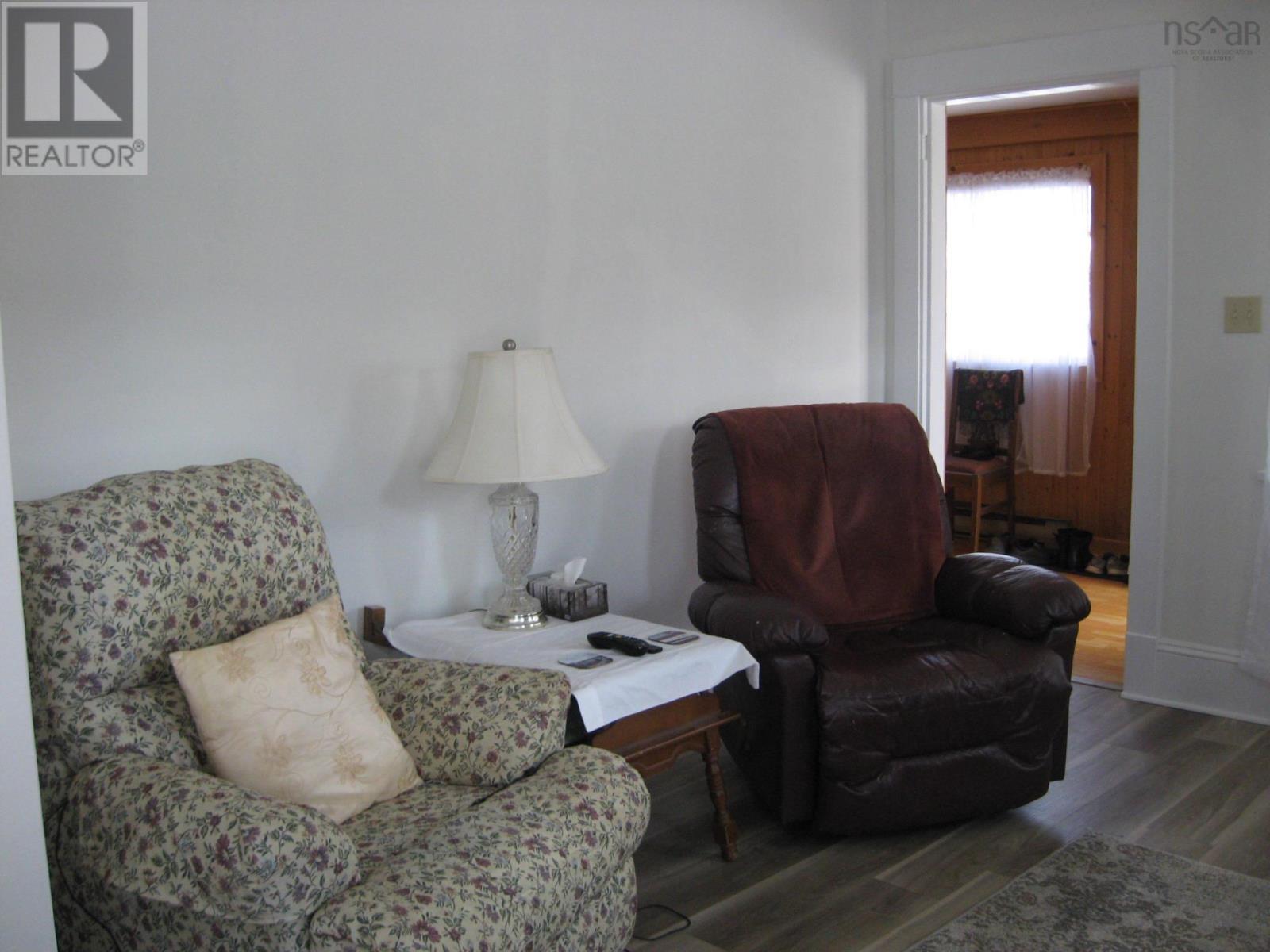 48 Park Street, Liverpool, Nova Scotia  B0T 1K0 - Photo 8 - 202605036