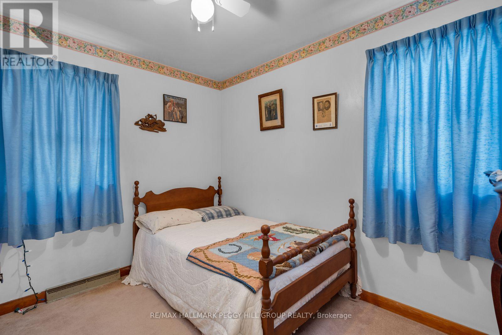 104 Henry Street, Barrie (Queen's Park), Ontario  L4N 1C8 - Photo 8 - S13096072