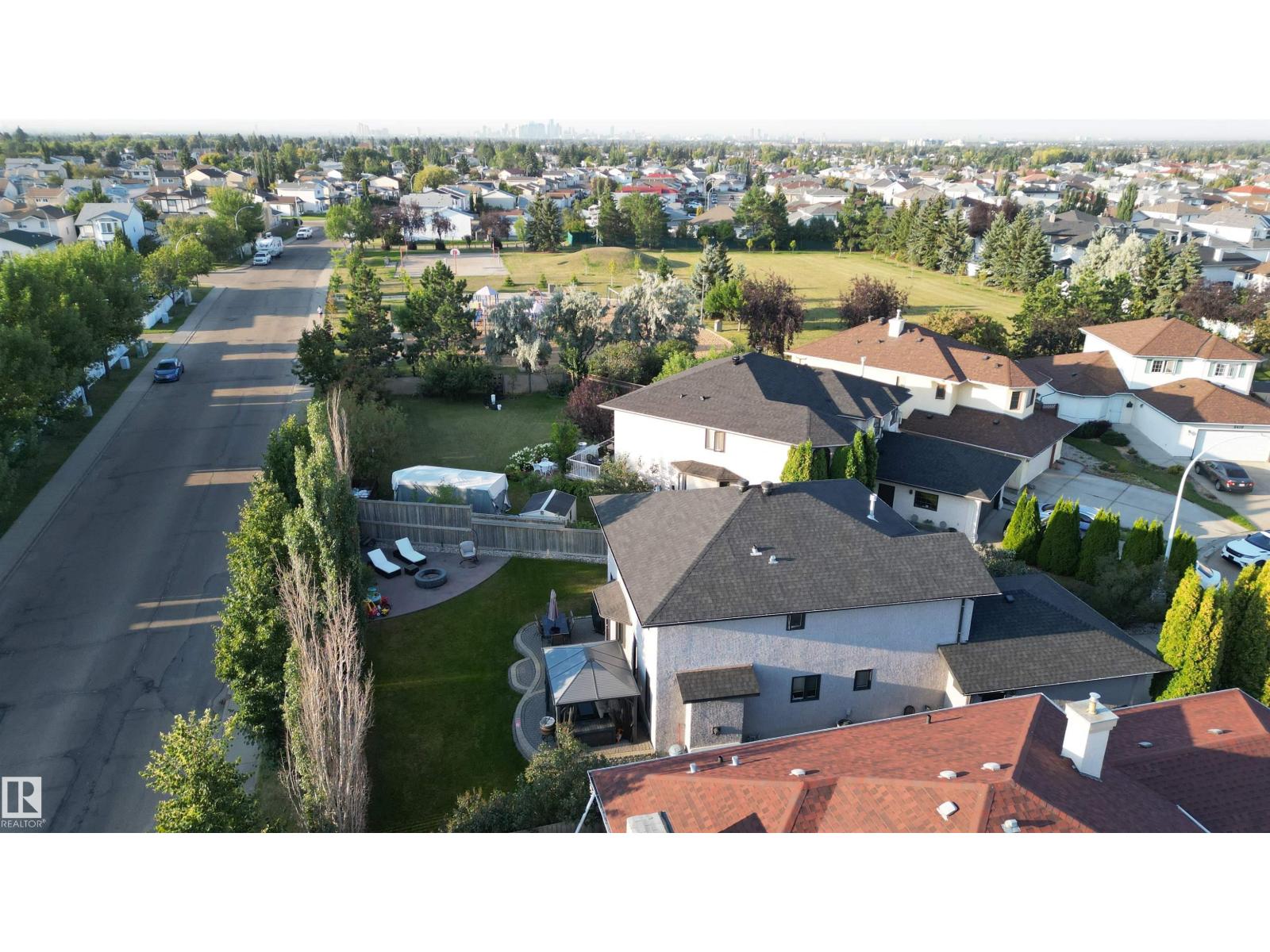 8407 160 Av Nw, Edmonton, Alberta  T5Z 3E6 - Photo 71 - E4486201