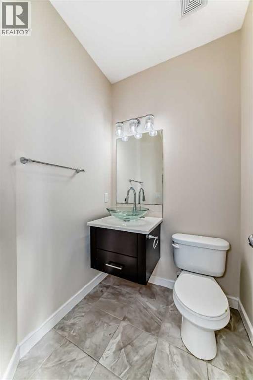 437 Redstone Grove NE, Calgary, Alberta  T3N 0T7 - Photo 16 - A2288053