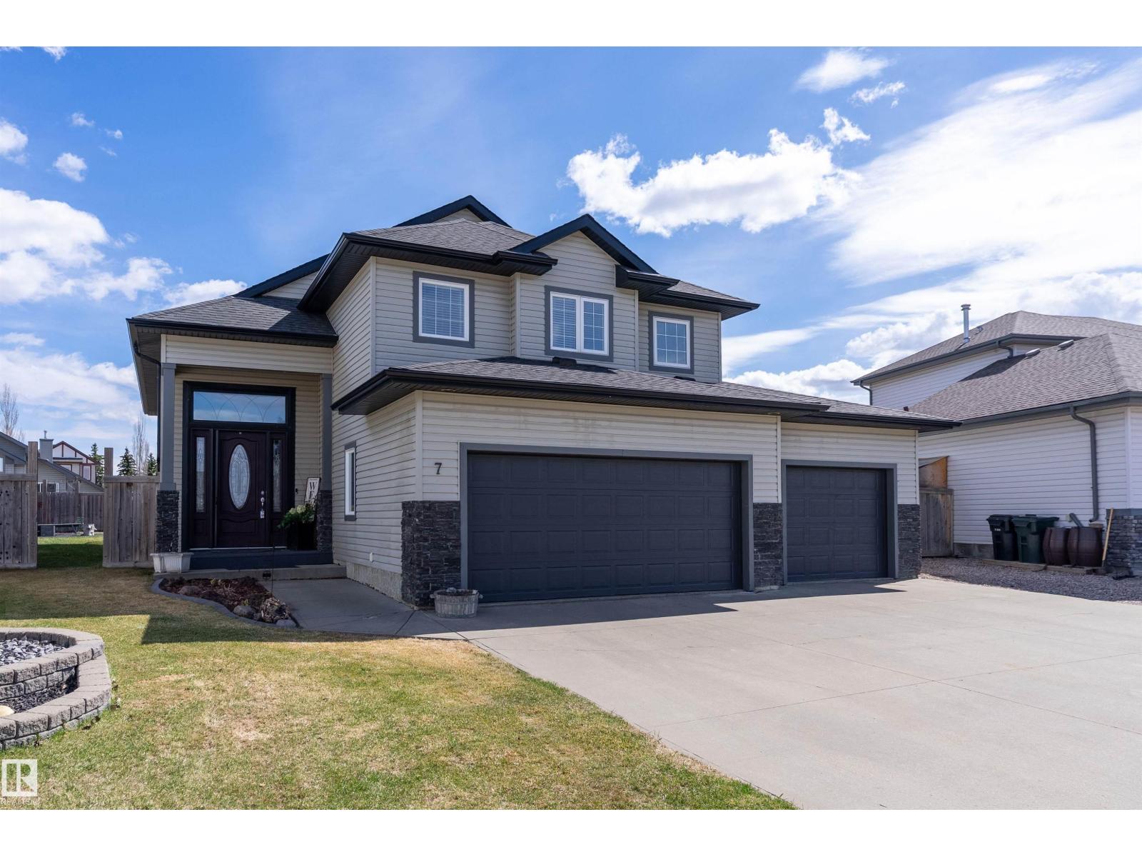 7 Huntington Ba, Spruce Grove, Alberta  T7X 4K7 - Photo 2 - E4486204