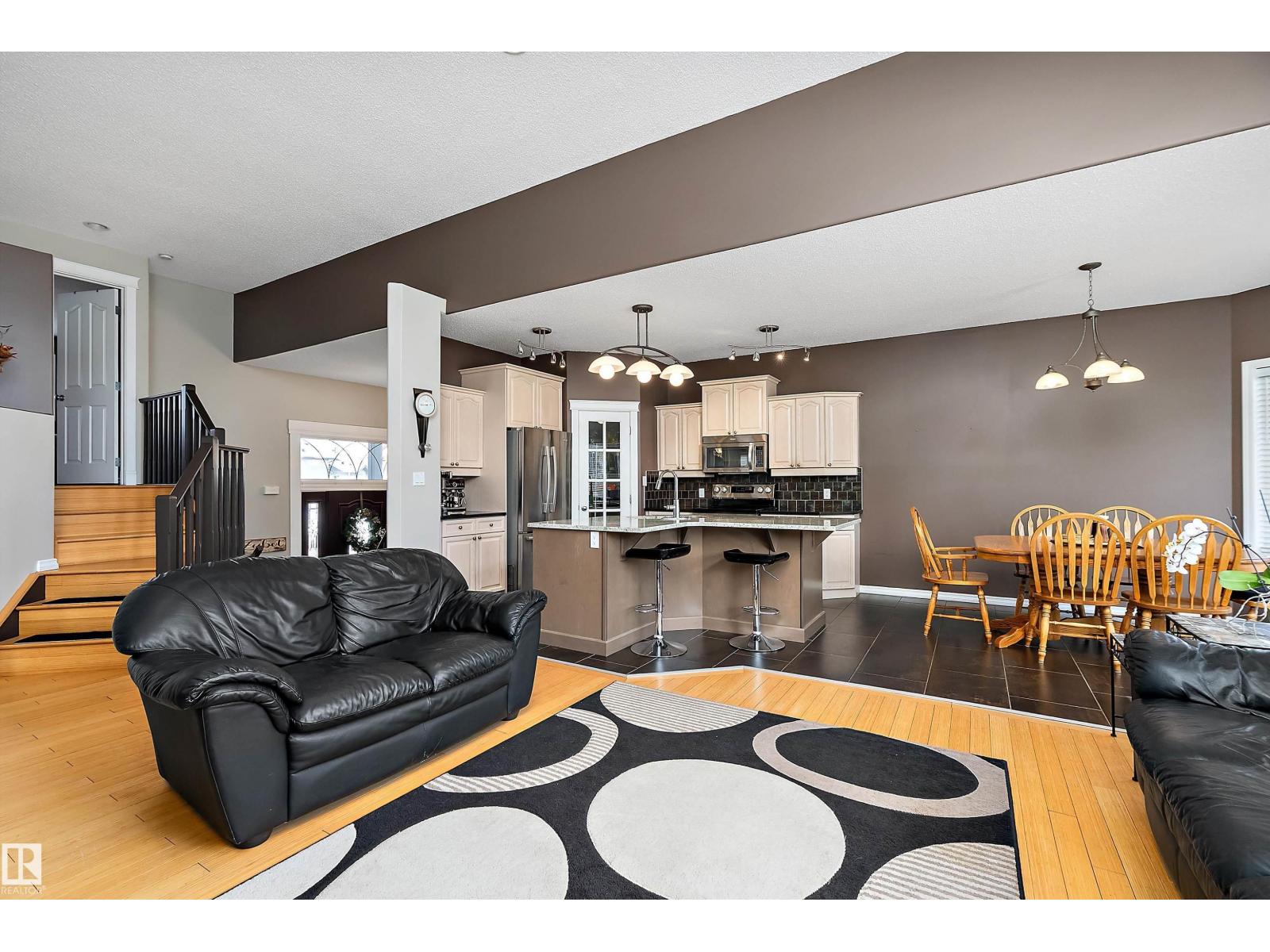 7 Huntington Ba, Spruce Grove, Alberta  T7X 4K7 - Photo 10 - E4486204