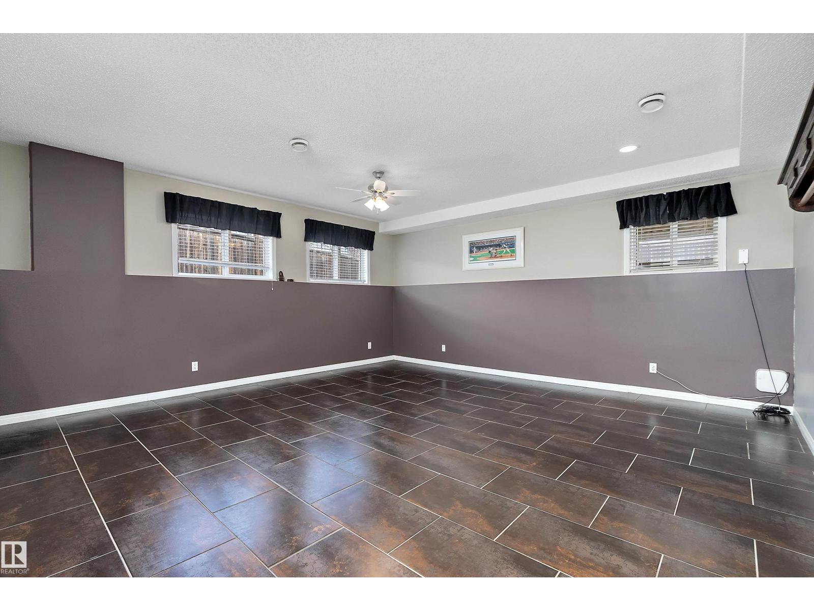 7 Huntington Ba, Spruce Grove, Alberta  T7X 4K7 - Photo 32 - E4486204