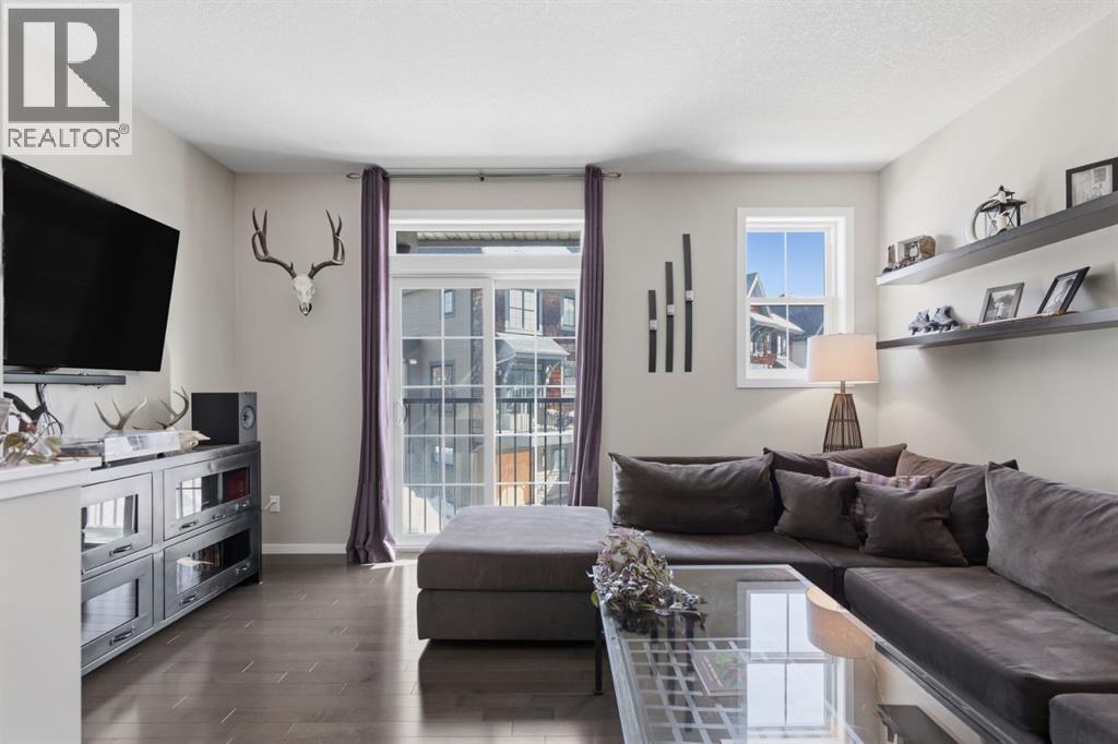 412 Ascot Circle Sw, Calgary, Alberta  T3H 0X3 - Photo 12 - A2299304