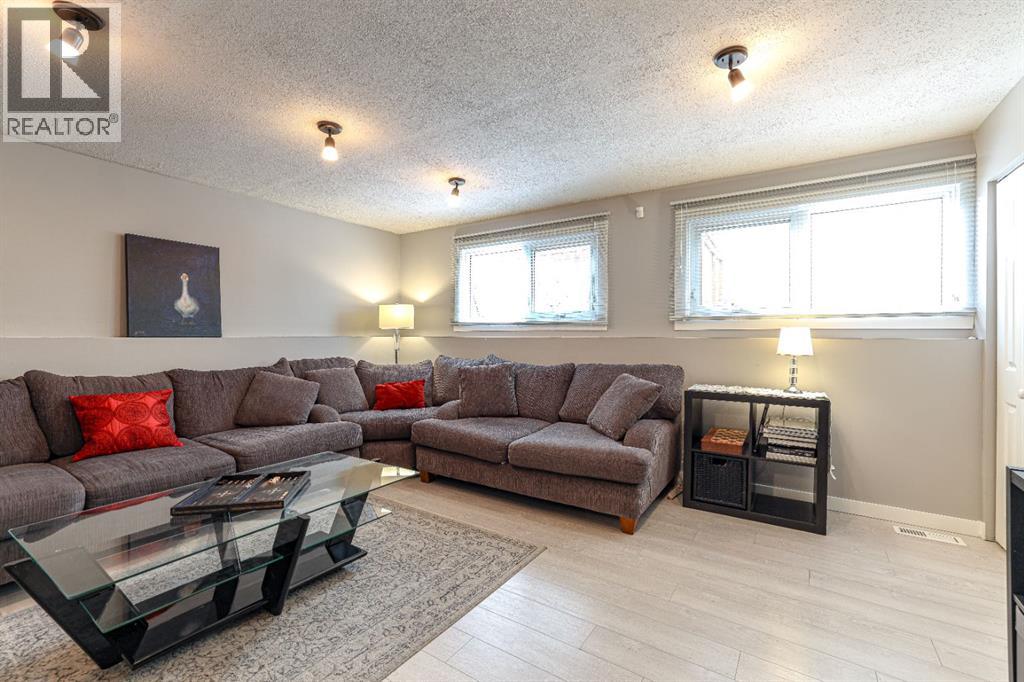 824 Whitemont Drive Ne, Calgary, Alberta  T1Y 3N1 - Photo 33 - A2299462